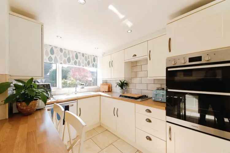 Four Bedroom Family Home with Garden and Off-Road Parking