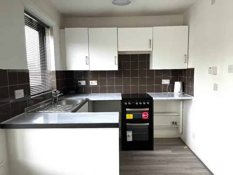 Studio Flat in Rednal Near Lickey Hills