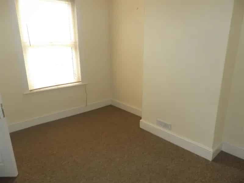 4 Bedroom Terraced House Easton Bristol
