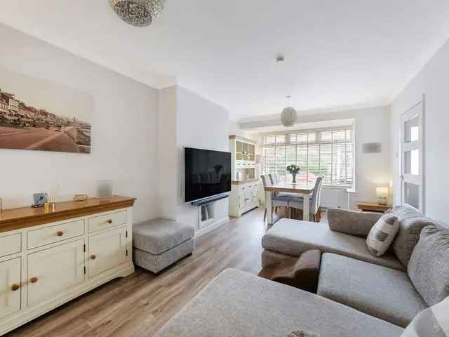 3 Bedroom Semi-Detached Villa For Sale