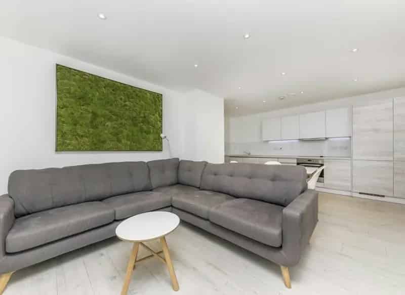 Two Double Bedroom Apartment Brentford Near Station and M4