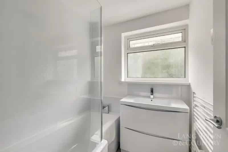 3 Bed House for Sale in Plymouth