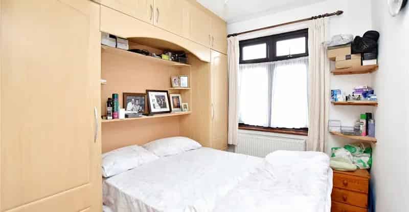 5 Bedroom House for Sale Family Home Ample Space Garden Parking