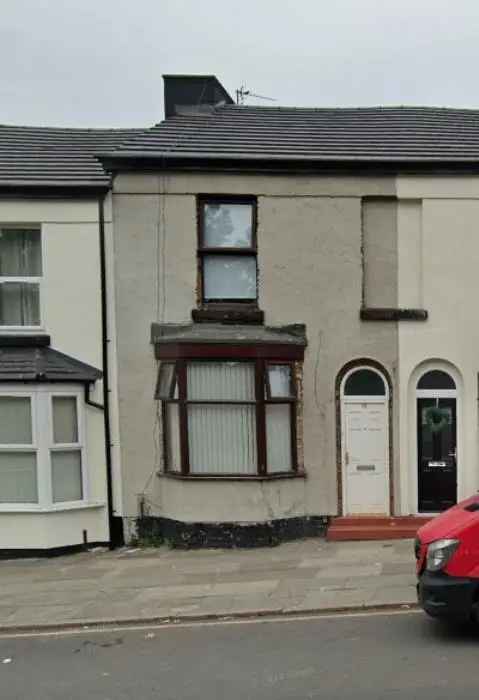 2 Bed House in Kirkdale Near Amenities