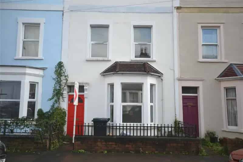 2 Bedroom Terraced House Horfield Unfurnished Available Now