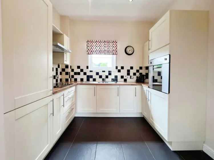 2 Bedroom Penthouse Apartment for Over 55s