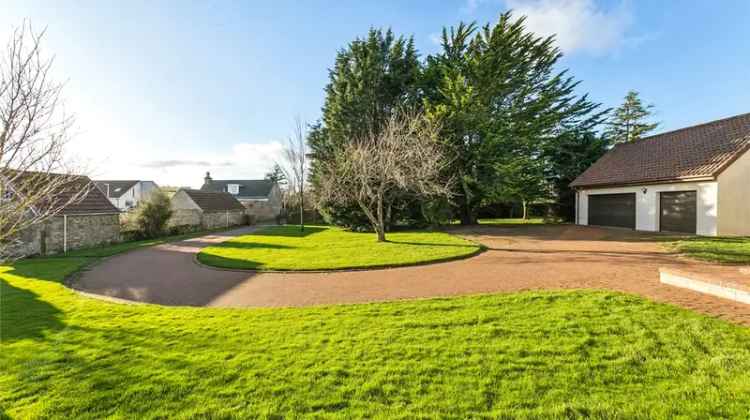 House For Sale in Strathkinness, Scotland