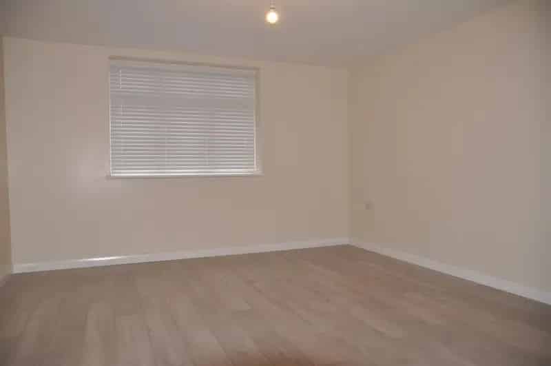 2 Bedroom House To Let Near Preston Road Station