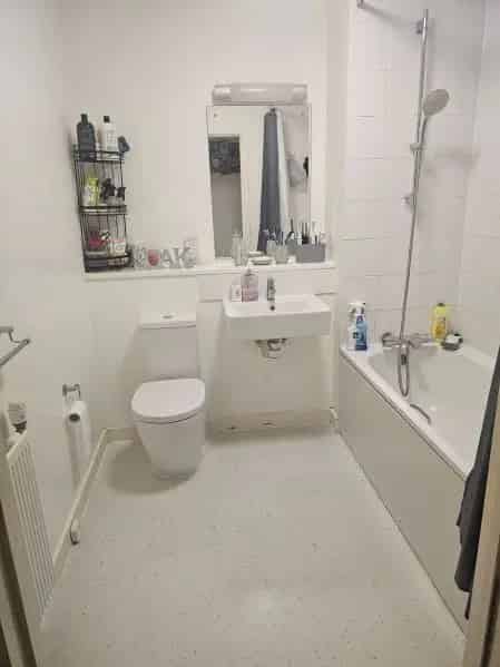Modern Two Bedroom Flat Neasden Great Transport Links