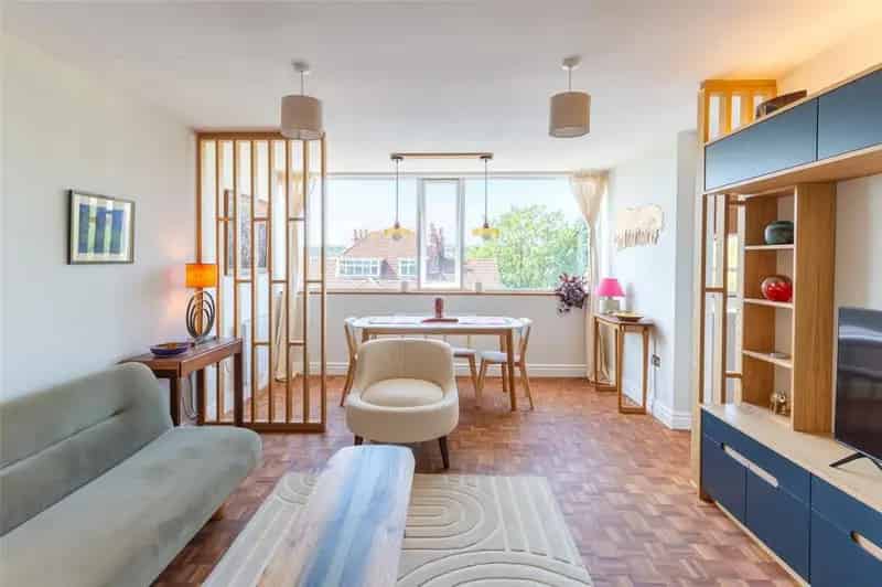 2 Bedroom Apartment for Sale - Exceptional Renovation