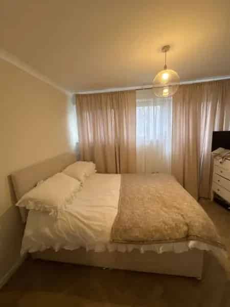 Flat For Rent , London, England