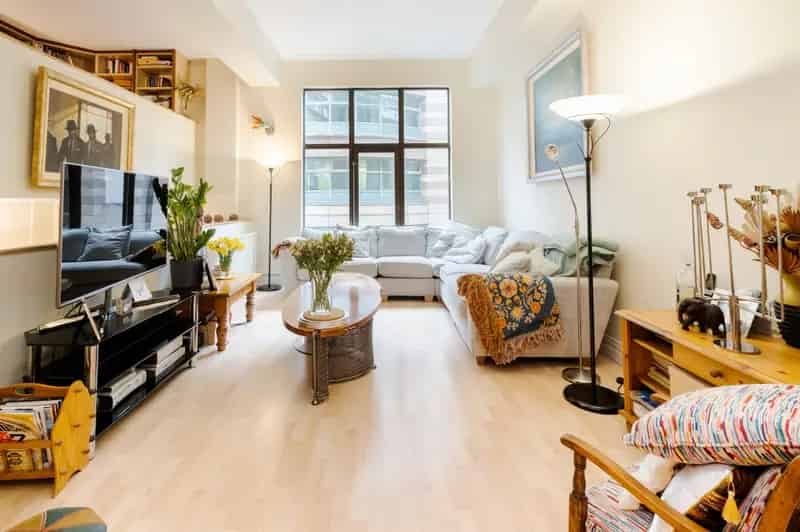 3 Bedroom Flat for Sale near Tower Hill
