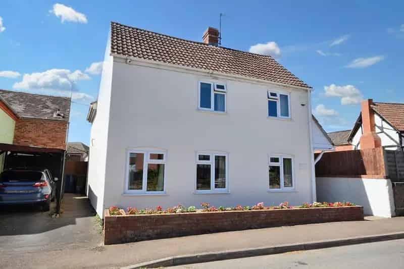 3 Bedroom Detached Cottage for Sale