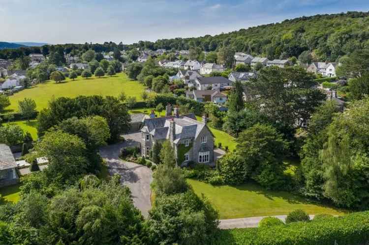 Victorian Vicarage with Ancillary Buildings and Development Potential