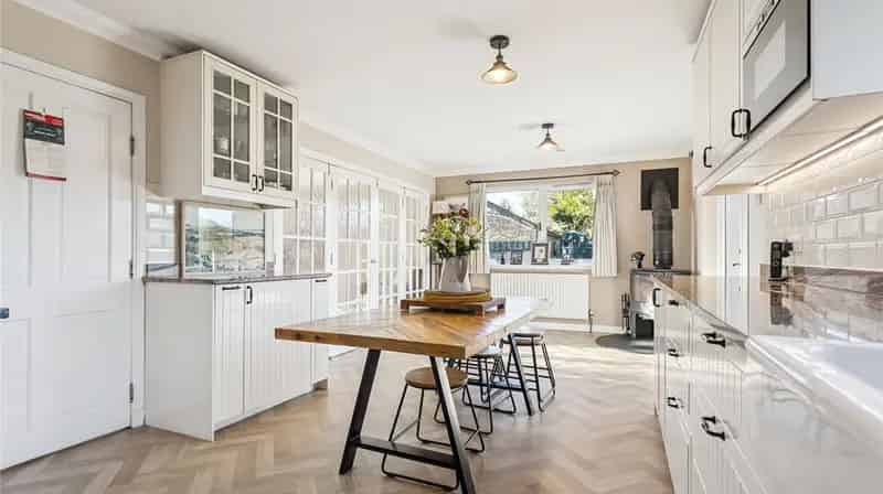 3 Bed House with Garden and Paddock Near Gorebridge