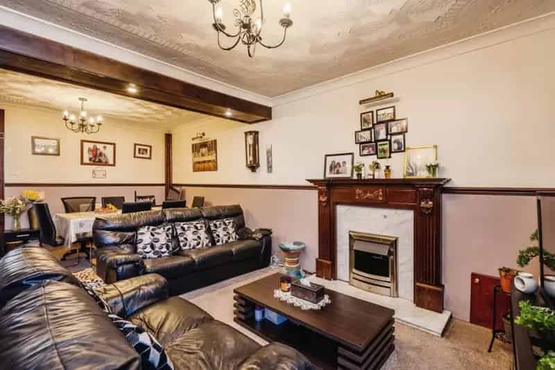 3 Bedroom Mid Terrace House Morriston