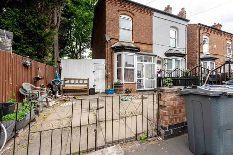 2 Bedroom Semi Detached House For Sale Birmingham