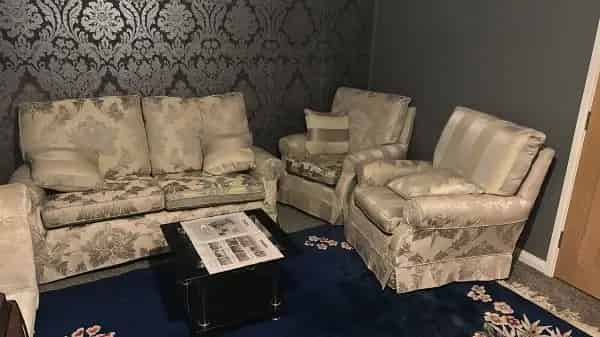 One Bedroom Flat Third Floor Brand New Furnishings