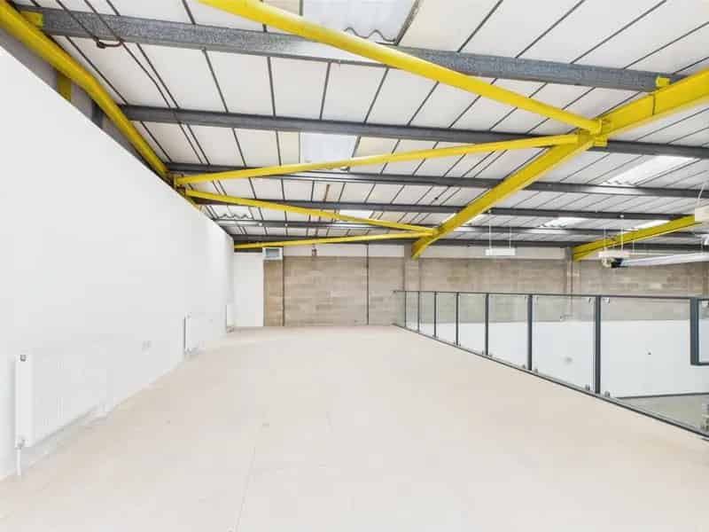 Trade Counter Industrial Facility 5722 sq ft Crewe