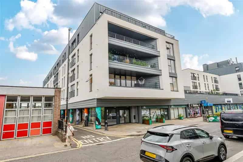 2 Bedroom Apartment for Sale Keynsham