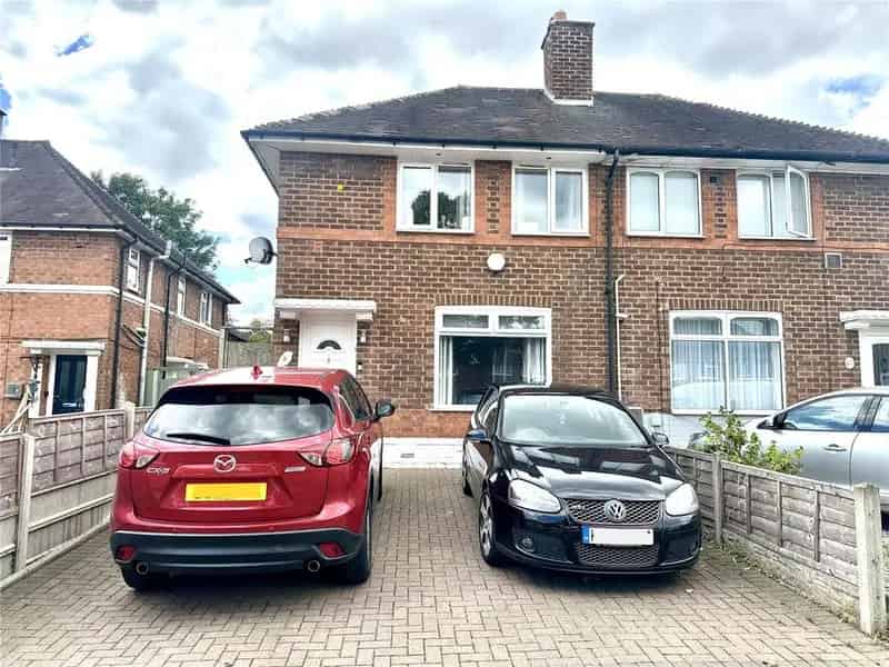 2 Bedroom Semi Detached House For Sale