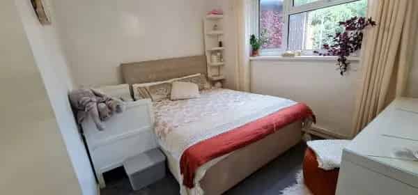 Family Flat near West Bromwich Shopping Centre