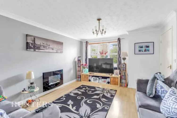 3 Bedroom House For Sale Oldham