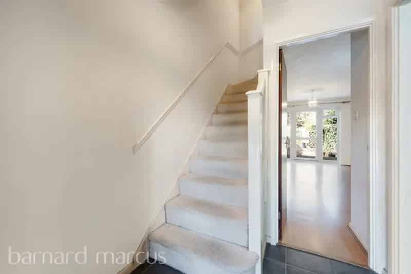 Two Bedroom House Near Redhill Station - Ideal First Home or Buy To Let