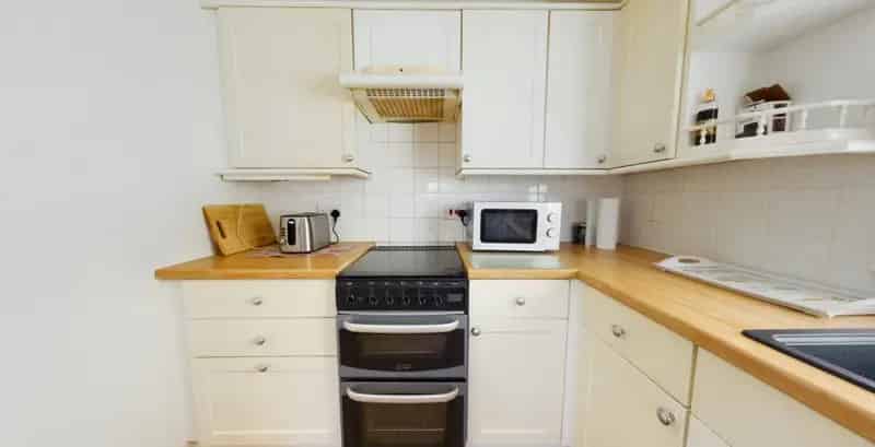 2 bedroom Bungalow
 For Sale