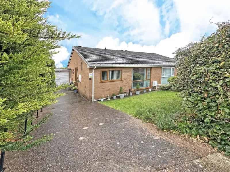 2 Bedroom Semi-Detached Bungalow for Sale