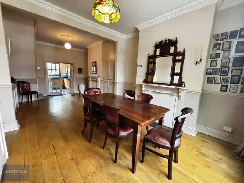 3 Bedroom House For Sale in Harborne Village Auction