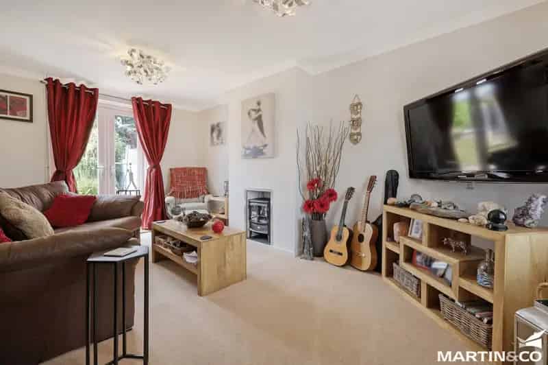 2 Bedroom House For Sale Boreham