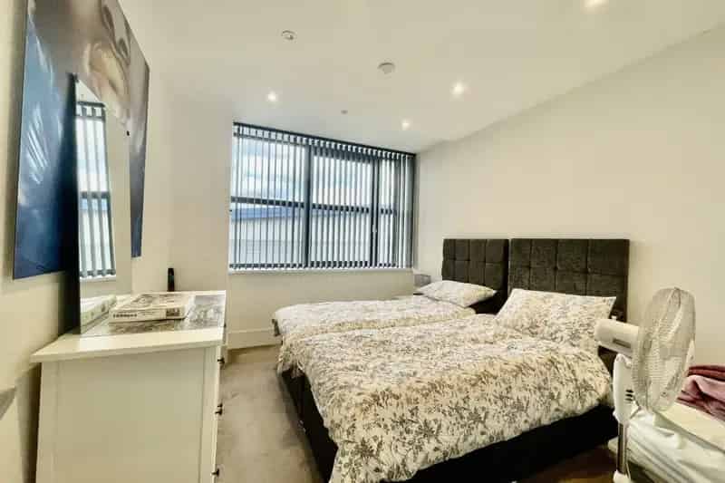 Flat For Rent , London, England