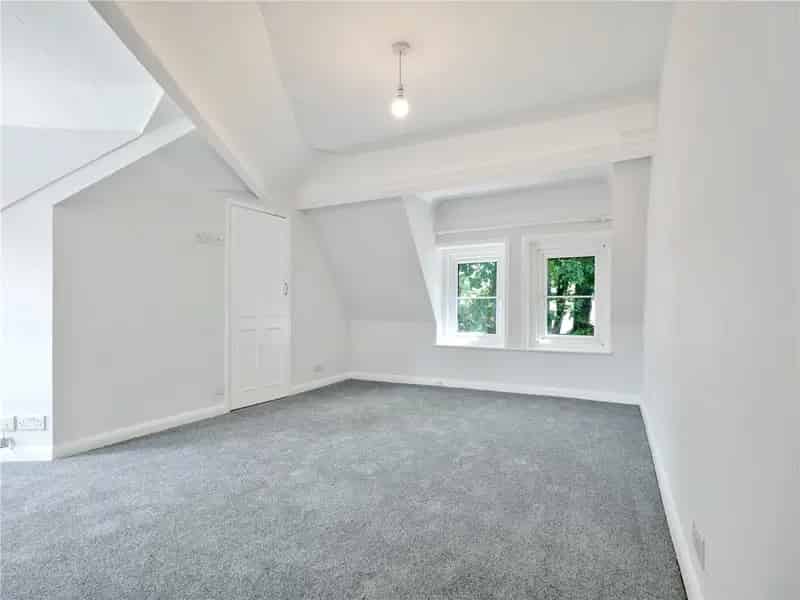 1 Bedroom Flat Wimborne Town Centre
