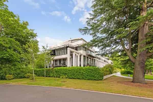 3-Bed Apartment in Exclusive Charters Development
