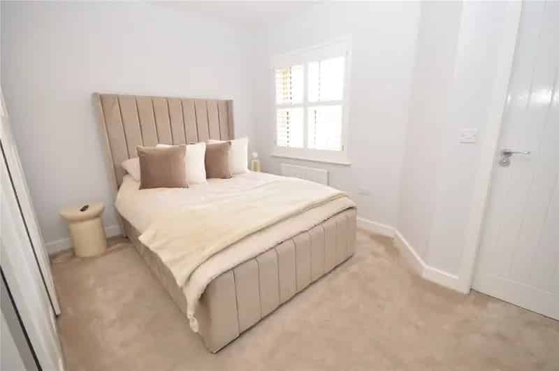 3 Bedroom End Townhouse with Ensuite Guest WC 2023 Built