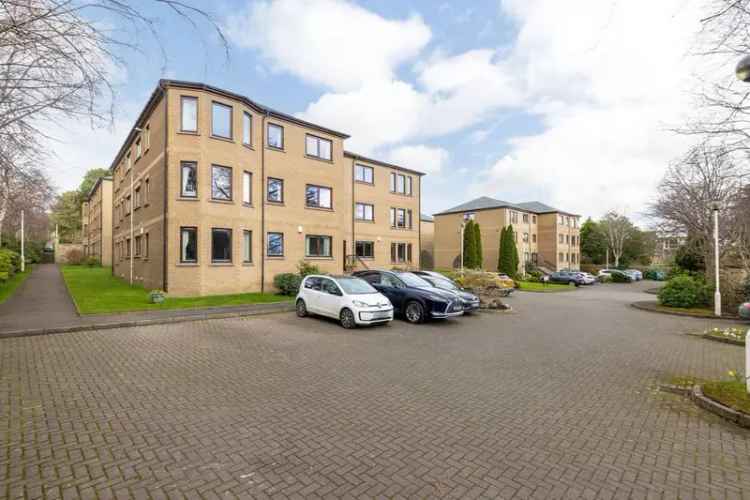 2 Bedroom Ground Floor Flat for Sale