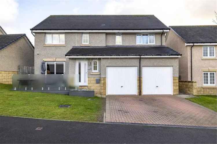 5 Bed House - Detached with 3 Reception Rooms