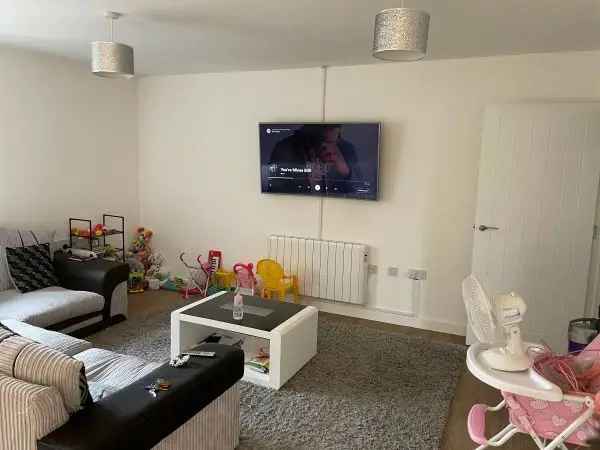 Flat For Rent in Stevenage, England