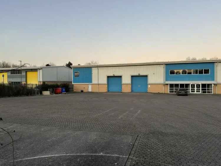 Industrial property For Rent , West Buckland, England