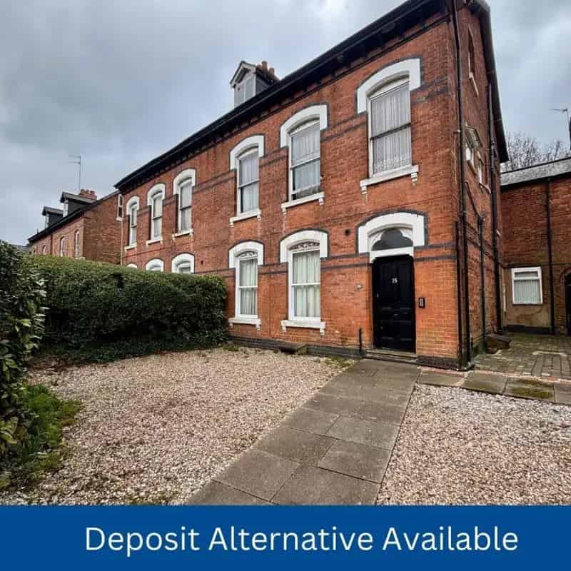 Studio Flat near Hagley Road Birmingham City Centre