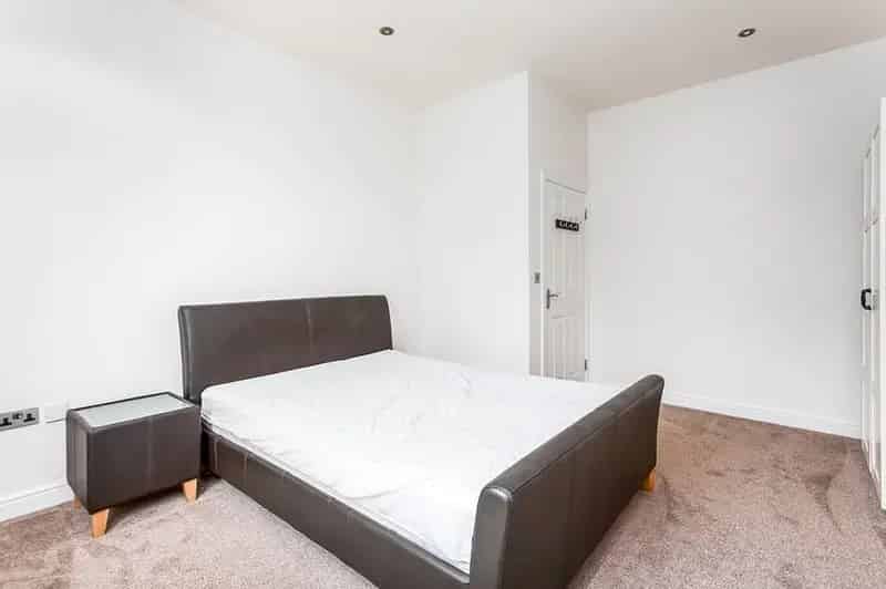2 Bedroom Flat to Rent Stanley West Yorkshire WF3