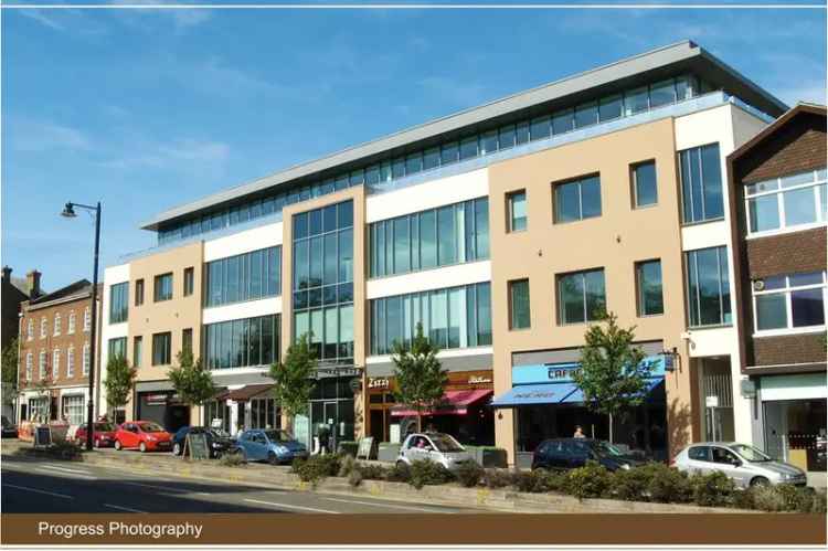 4 Storey Prestigious Office Building with Penthouse Suite and Parking