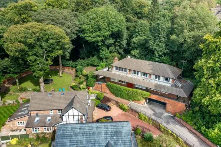 4 Bedroom Detached House for Sale in Lostock