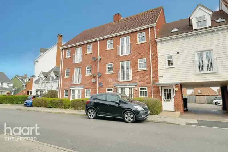 2 Bedroom Apartment for Sale - No Sale No Fee