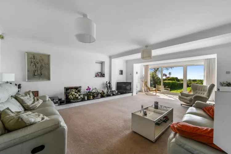 4 Bedroom Detached House Great Holland