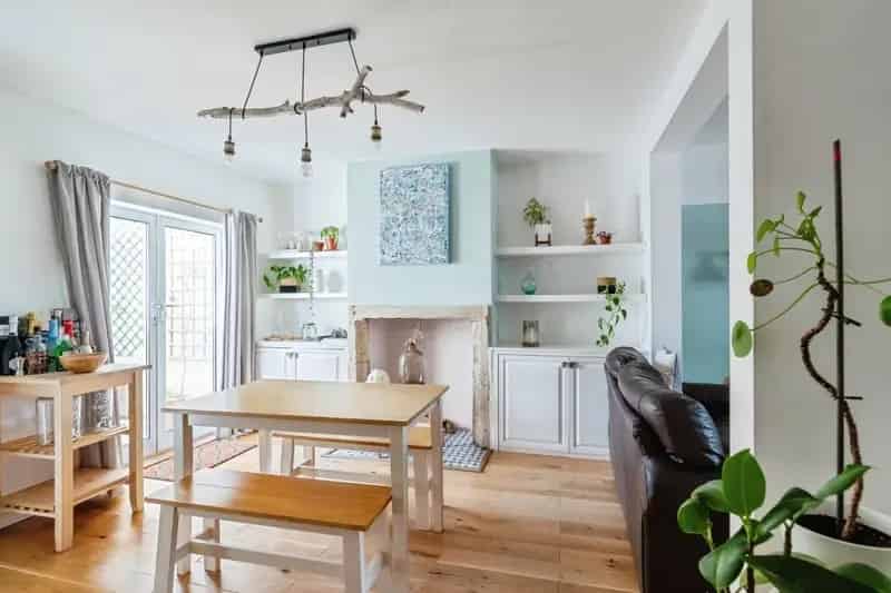 Family Home in Odd Down Bath Three Double Bedrooms Private Garden