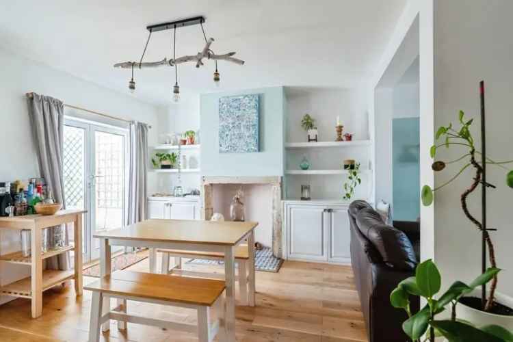 Family Home in Odd Down Bath Three Double Bedrooms Private Garden
