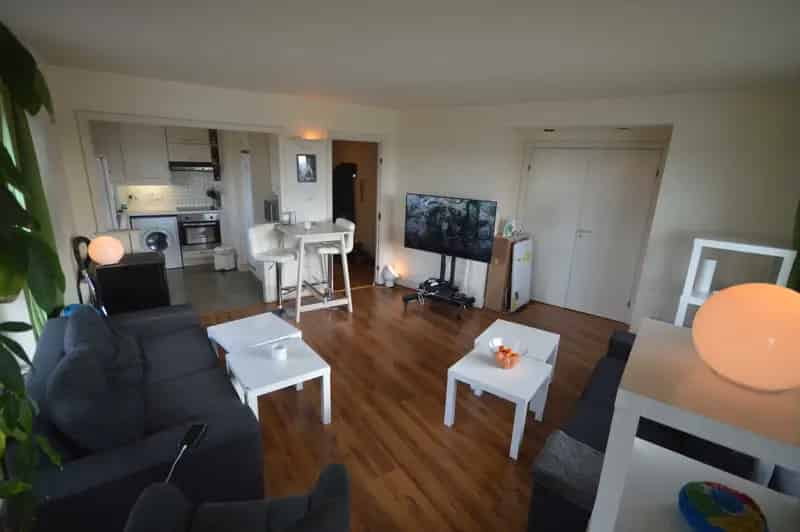 2 Bedroom Apartment House to Rent