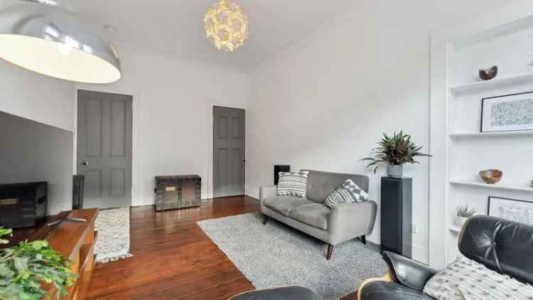 One Bedroom Flat in Partick West End Excellent Condition
